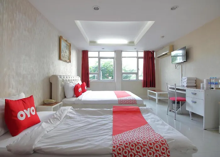 Отель Diamond Silom 3*