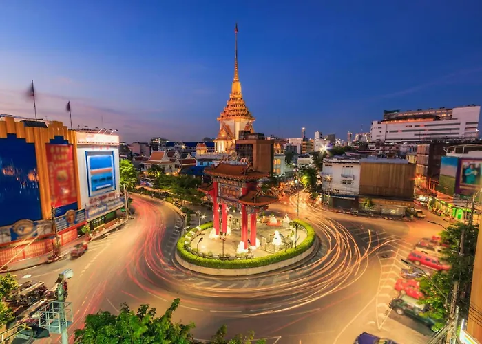 Diamond Silom 3*