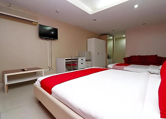 Отель Diamond Silom