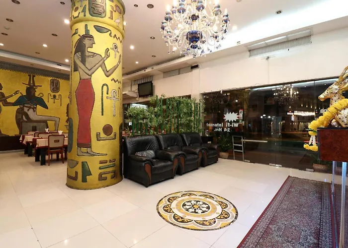 Diamond Silom Отель