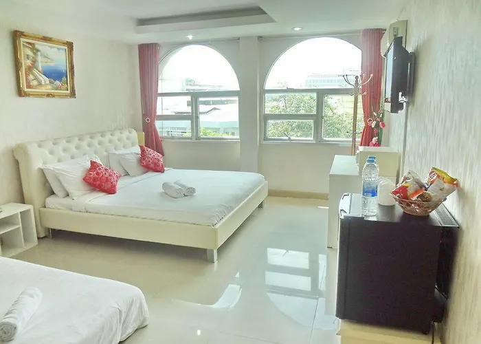 Diamond Silom 3*